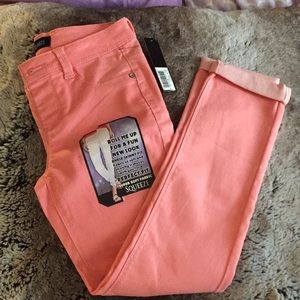 Squeeze Coral stretch pants Size 8